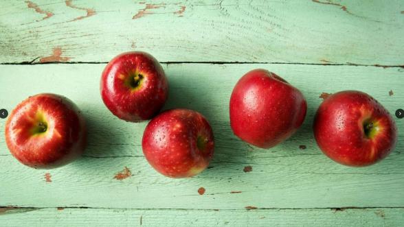 طرز تهیه مربا با سیب تازه شیرین